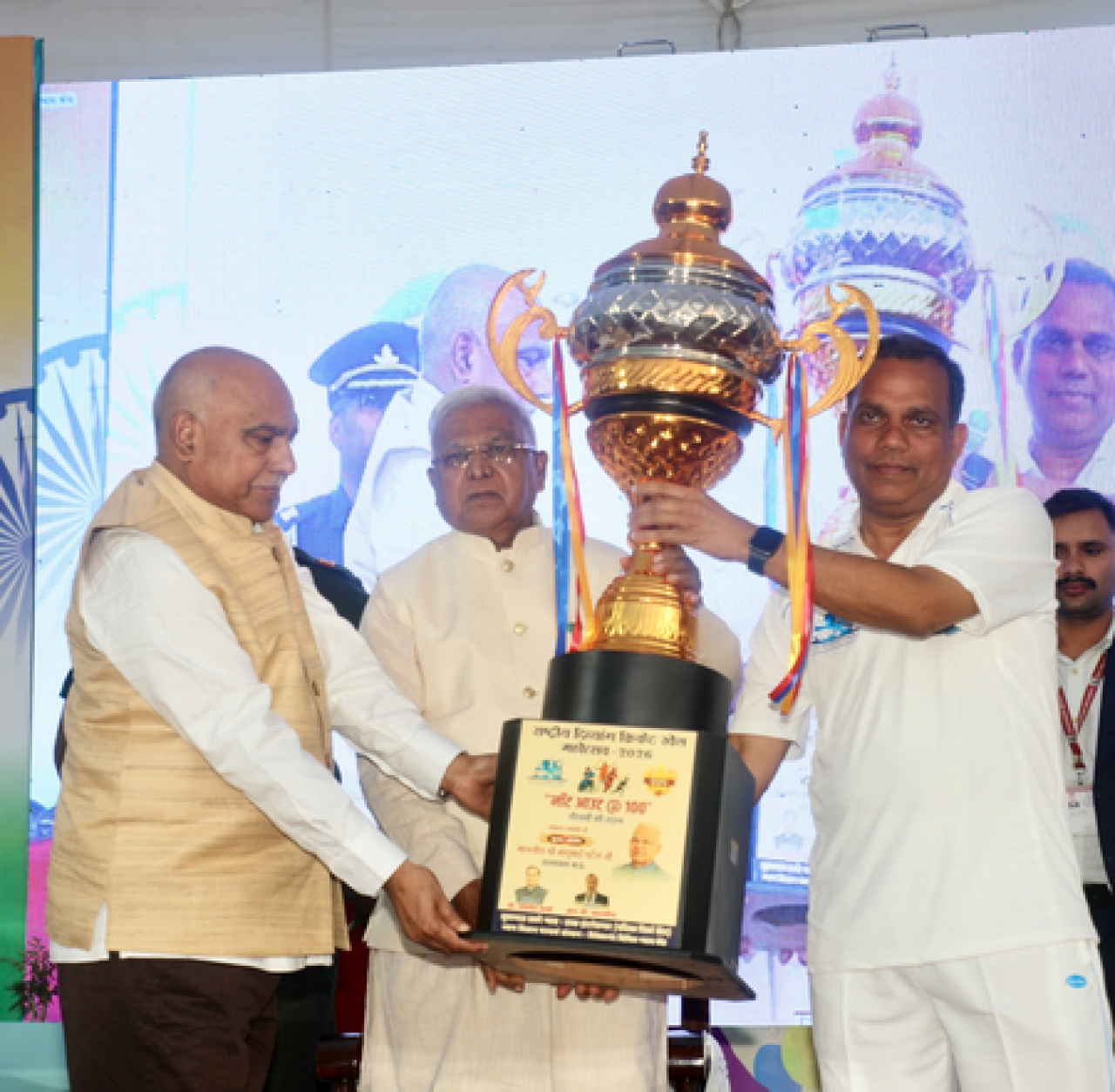 మధ్యప్రదేశ్‌లో దివ్యాంగుల క్రికెట్ మహోత్సవం 100 గంటల రికార్డును సృష్టించింది