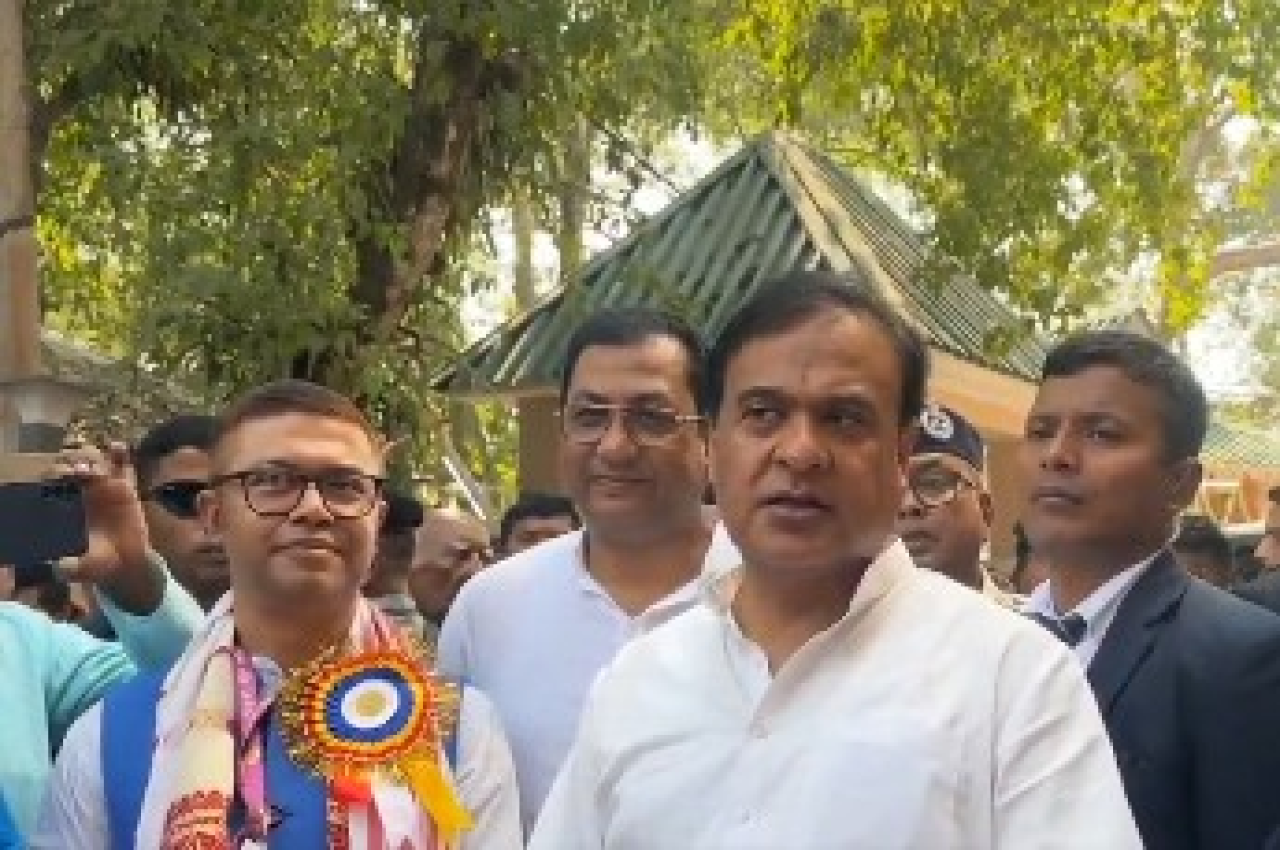 కాంగ్రెస్ పార్టీ ఎన్నికల వ్యూహం బంగ్లాదేశీ ముస్లింలపై ఆధారపడి ఉంది: అసోం సీఎం