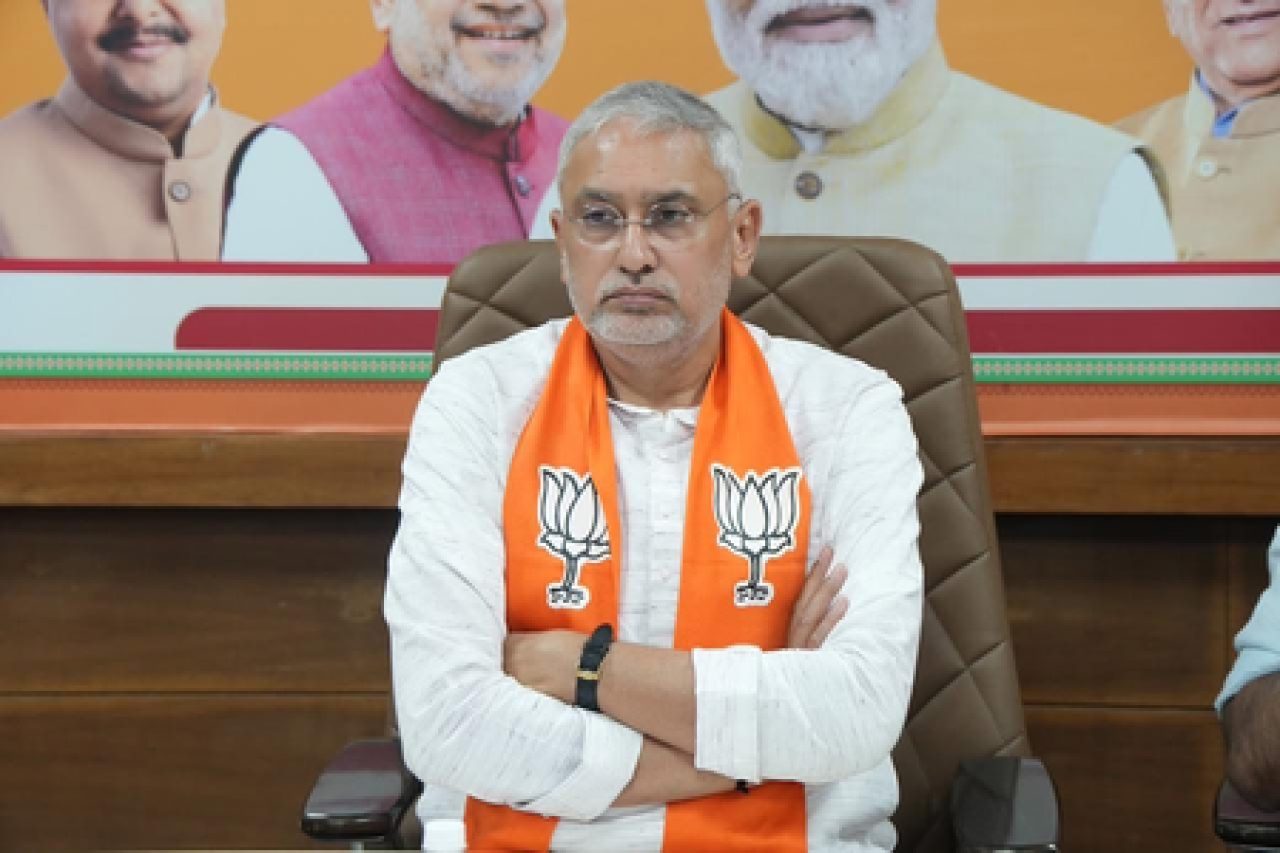 గుజరాత్ బీజేపీ కోర్ ప్యానల్ ఏర్పాటు, స్థానిక ఎన్నికలపై దృష్టి