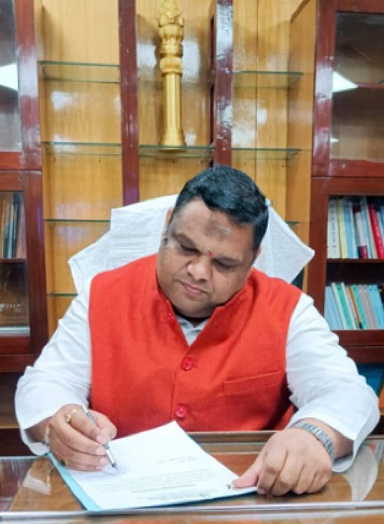 జమ్మూ-కశ్మీర్‌లో లక్ష్య హత్యలపై ఎన్ఎచ్ఆర్‌సి నివేదిక కోరింది