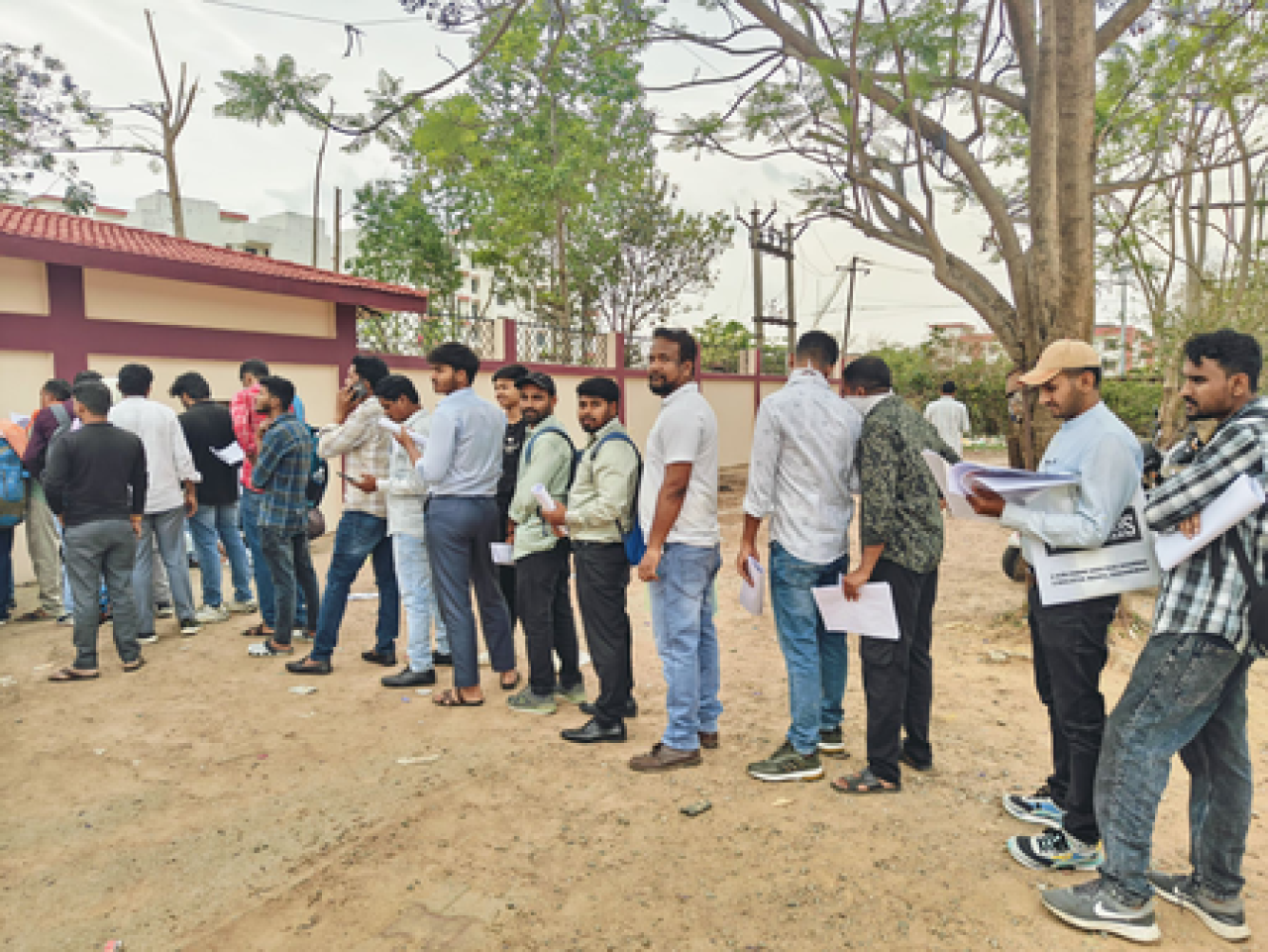 జార్ఖండ్లో పేపర్ లీక్పై అనుమానాలు, 100 మందిని అదుపులోకి తీసుకున్నారు