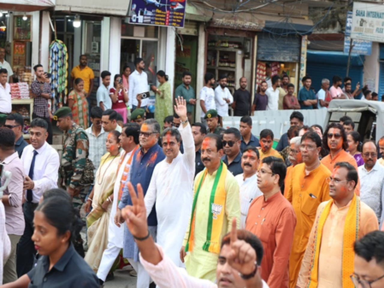 పశ్చిమ బెంగాల్‌లో రాజకీయ మార్పు అత్యవసరమని మాణిక్ సాహా అన్నారు