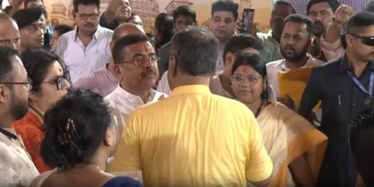 ప్రజల సమస్యలను వినిన సీఎం సువేందు అధికారి, ‘జనతా దర్వార్’లో భారీ సంఖ్యలో ఫిర్యాదులు