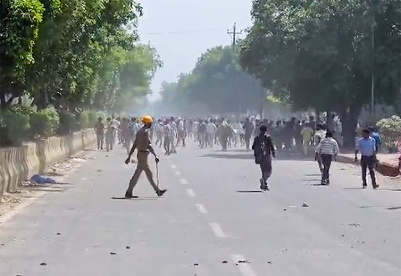 శ్రామిక ఉద్యమానికి సంబంధించి భారీ నిధుల దొరికిన కేసు
