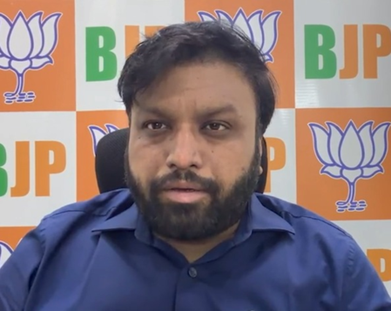 సాయి భాగీరథ పోలీసులకు అప్పగించినట్లు బీజేపీ నేత కృష్ణకాంత్ పోథిరెడ్డి తెలిపారు