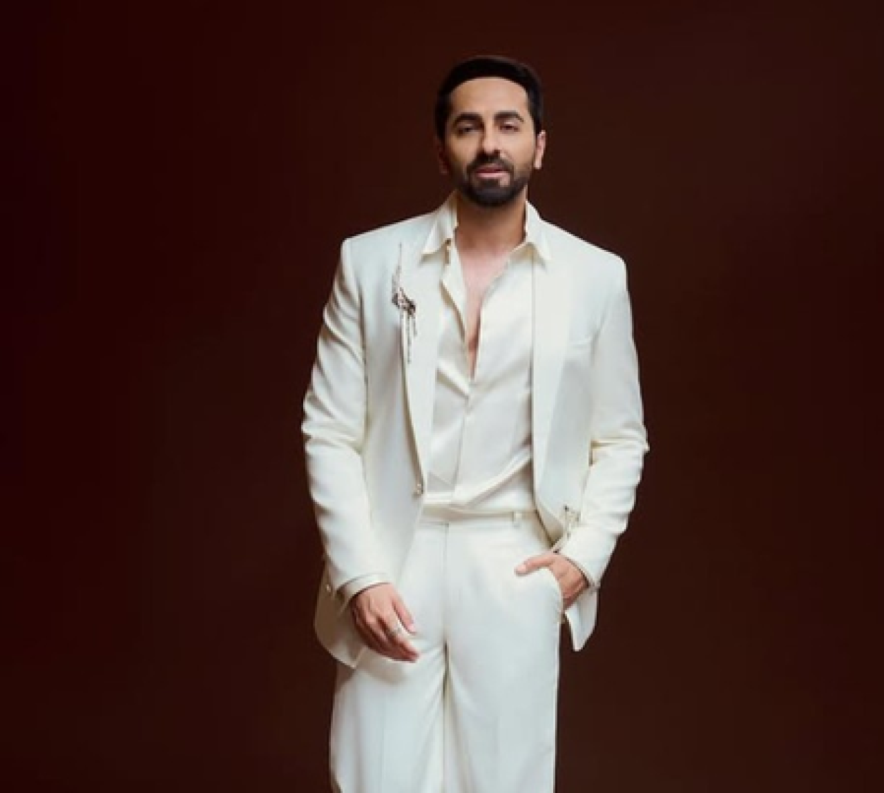 హెలన్ కు ఆయుష్మాన్ ఖురానా ప్రశంసలు: బాలీవుడ్‌లో కొత్త ట్రెండ్