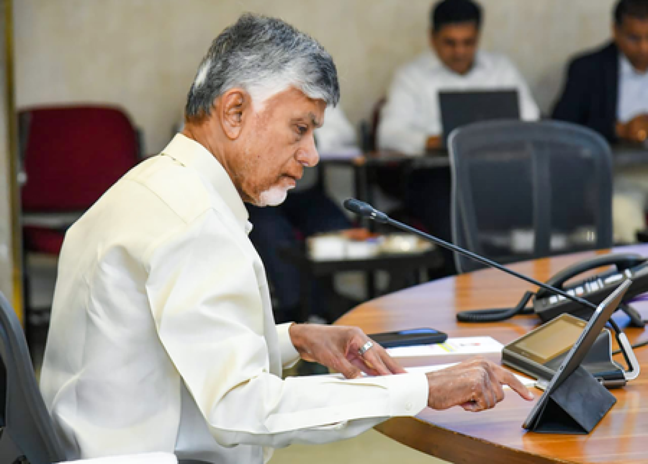 ఎల్ నీనోకు ధైర్యంగా ఎదుర్కొనండి: చంద్రబాబు నాయుడు రైతులకు సూచన