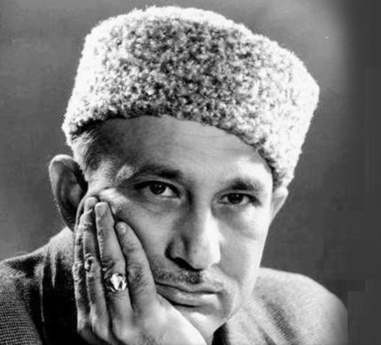 ఖ్వాజా అహ్మద్ అబ్బాస్: భారతీయ సమాంతర సినిమాకు మార్గదర్శకుడు