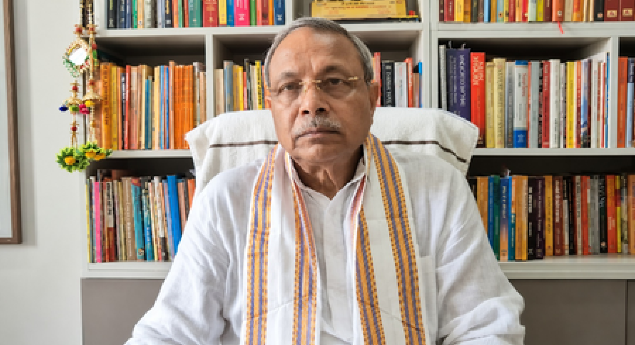 రామ్ మందిర్ దానం వివాదం: సురేంద్ర జైన్ వ్యాఖ్యలు
