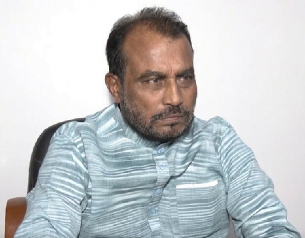 मेस में नॉनवेज बैन से ज्यादा जरूरी है साफ-सफाई, लापरवाही पर हो कार्रवाई