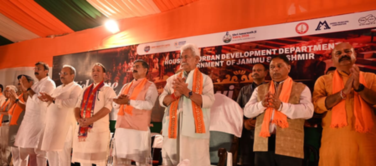 అమర్‌నాథ్ యాత్రకు ముందు తవి ఆరతి మరియు లైట్ అండ్ సౌండ్ షో ప్రారంభం