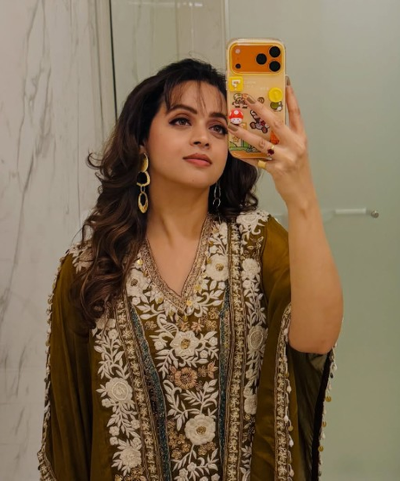 భావనా మెనన్ ఫ్యాన్స్కు హెచ్చరిక, నా పేరుతో ఉన్న ఇతర సోషల్ మీడియా ఖాతాలు ఫర్జీ అని చెప్పింది