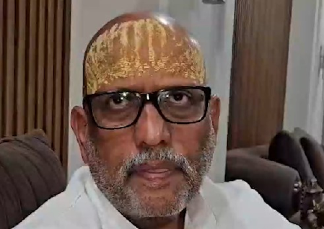 రామ్ మందిర్ ట్రస్ట్‌ను భంగం చేసి కొత్త వ్యవస్థ ఏర్పాటు చేయాలి: అజయ్ రాయ్