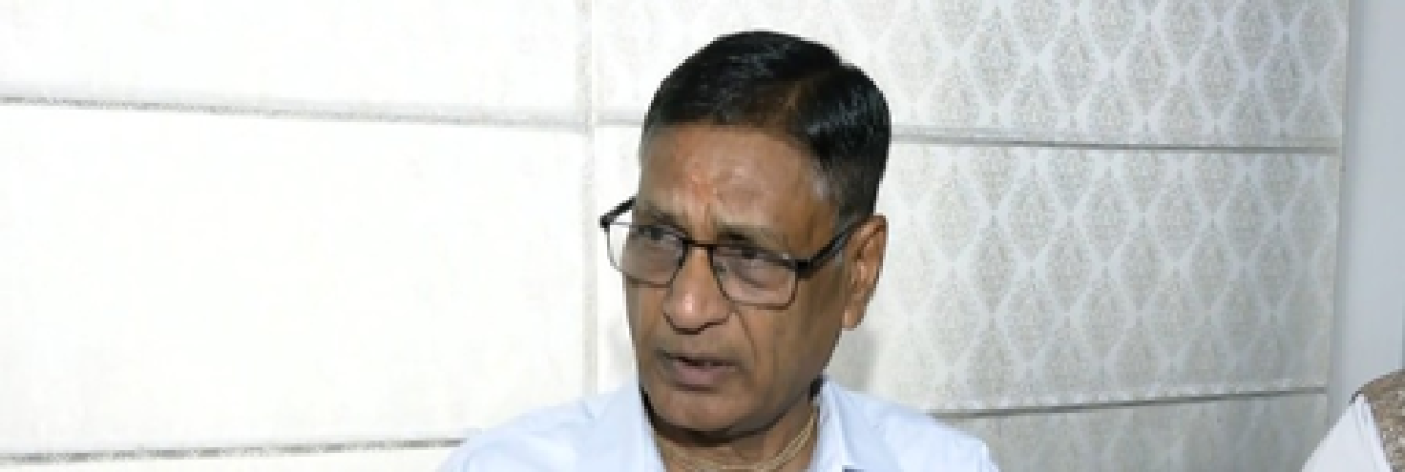 దాదా మాజ్రా డంపింగ్ గ్రౌండ్ ప్రజల కోసం ప్రమాదకరంగా మారింది: ప్రేమ గర్గ్