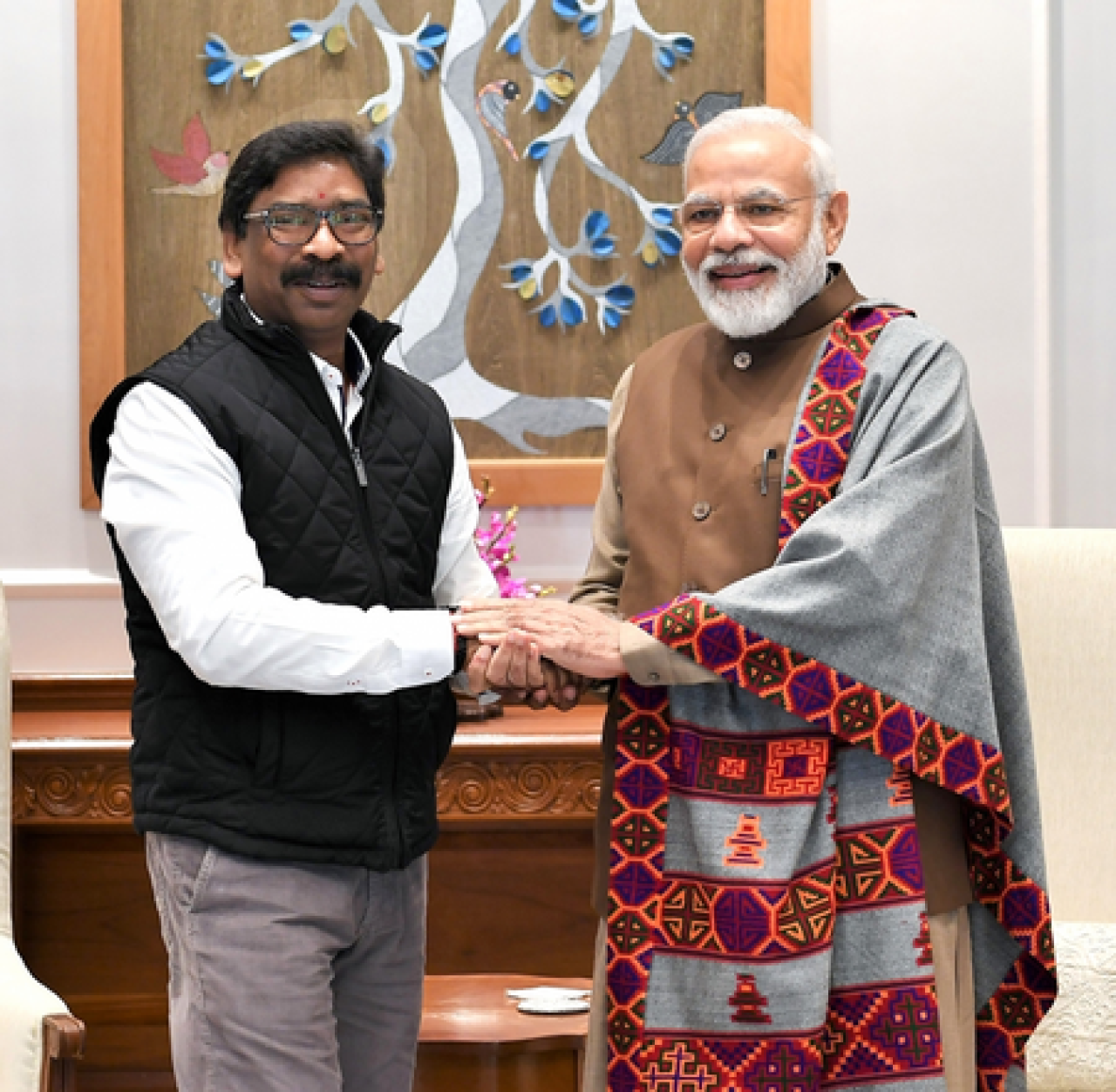 ప్రధాని మోదీ, హేమంత్ సోరెన్కు జన్మదిన శుభాకాంక్షలు