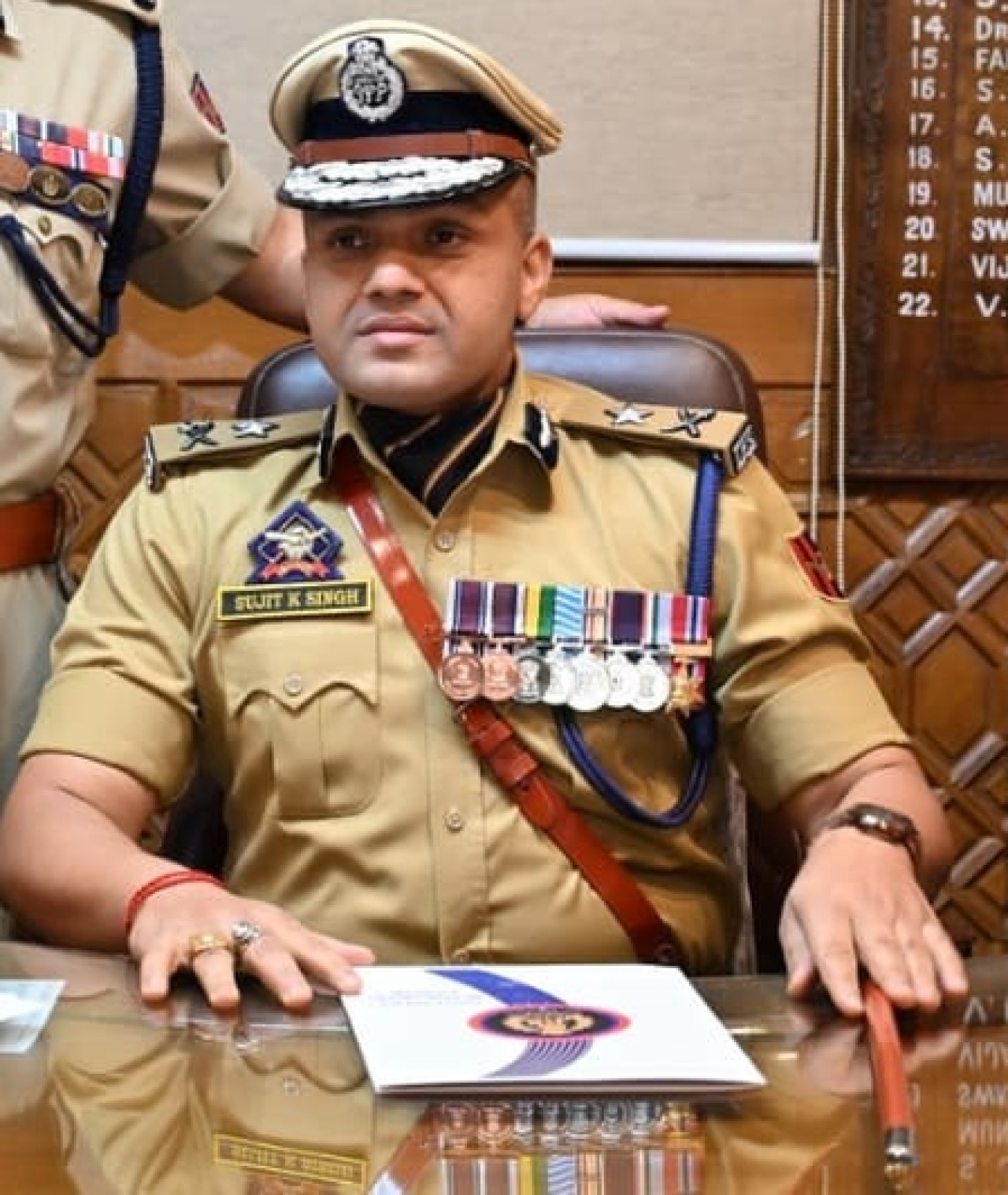 కాశ్మీర్లో అంతర్జాతీయ సినిమా మహోత్సవానికి ముందు భద్రతా సమీక్ష సమావేశం