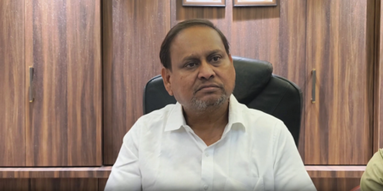 12 గంటలు అరెస్టులో ఉన్న హుమాయూన్ కబీర్, పోలీసులపై తీవ్ర ఆరోపణలు