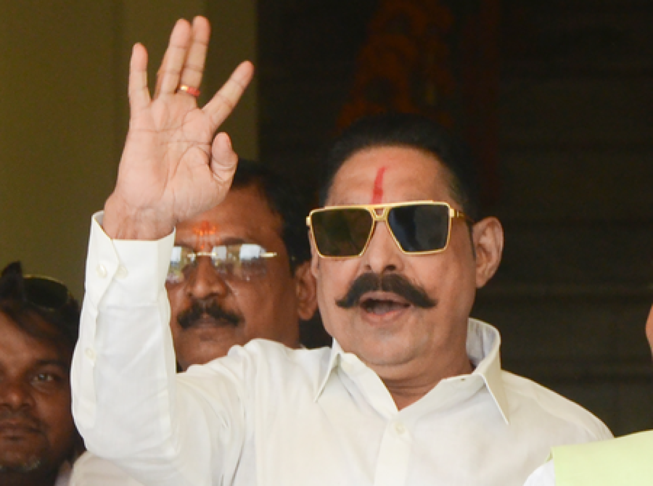 బిహార్: పట్నాలో అనంత్ సింగ్ మరోసారి అనుజ్ సింగ్ విజయం పై నమ్మకం వ్యక్తం చేశారు